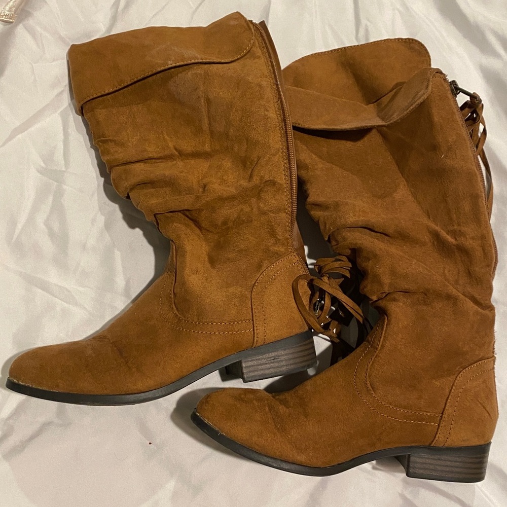 Tall slouch boots